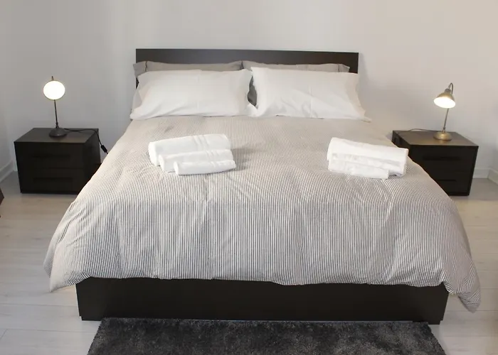Oda ve Kahvaltı Cultroma Roof Garden 4*